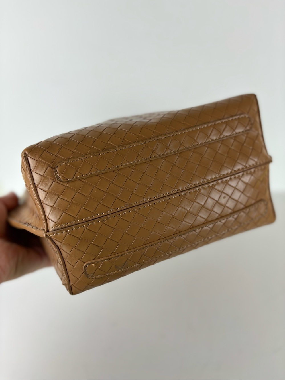 House of Harlow 1960-Cute “Terri” Vegan  Tan Leather Woven Handbag - Picture 7 of 14